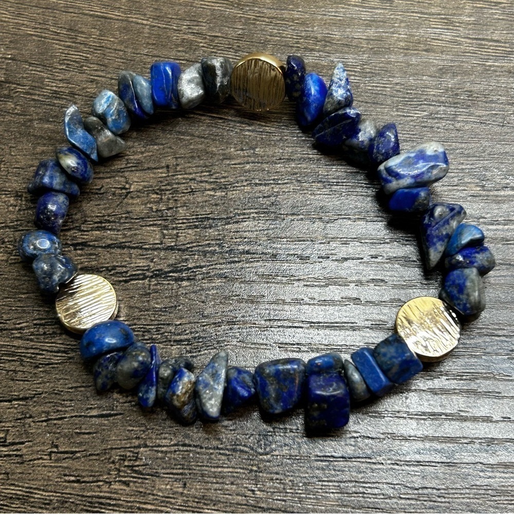 Blue Lapis Stones and Gold Tone Accent Beads Bracelet